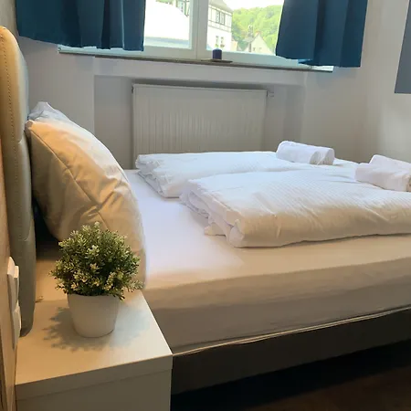 Отель Besttime Моншау